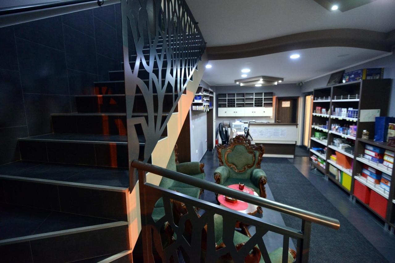Garni Hotel Kaca Крагуевац Экстерьер фото