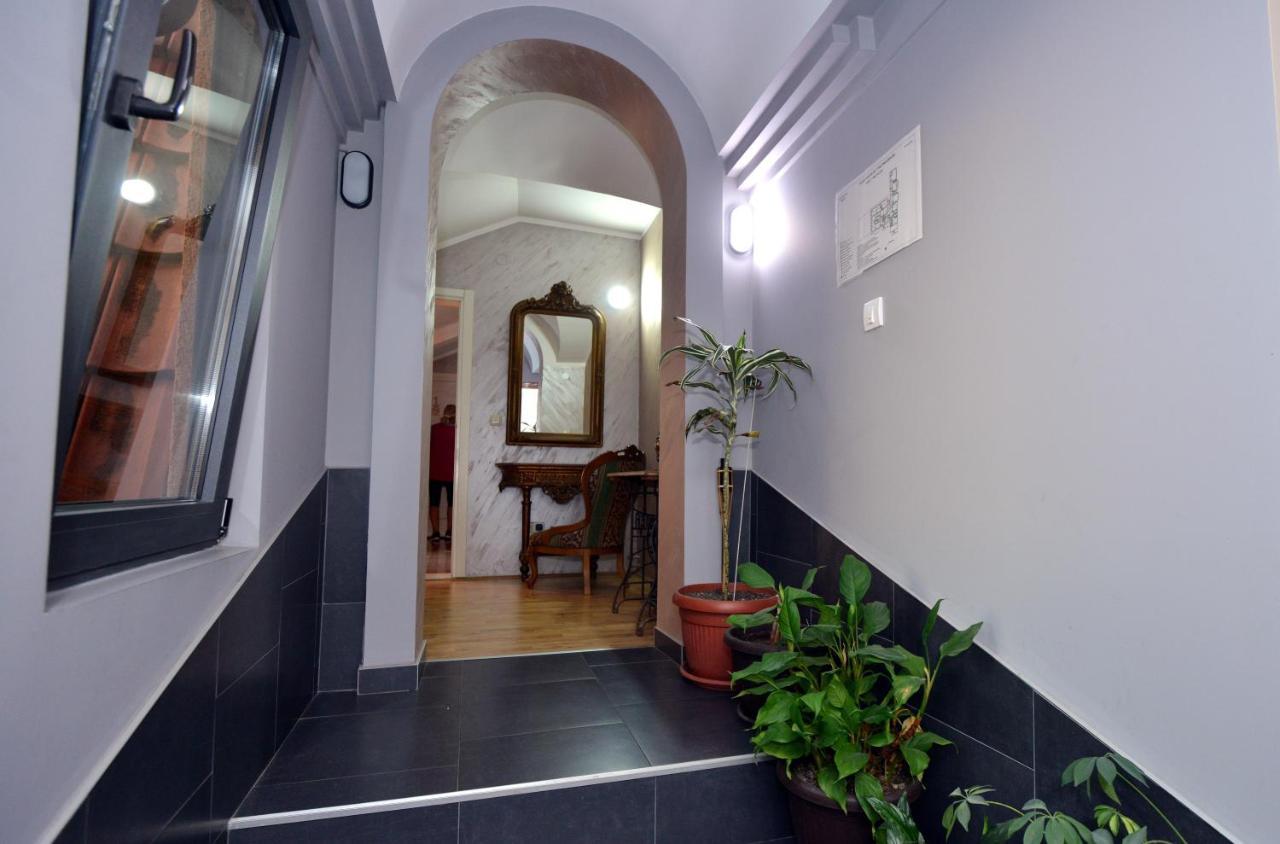 Garni Hotel Kaca Крагуевац Экстерьер фото