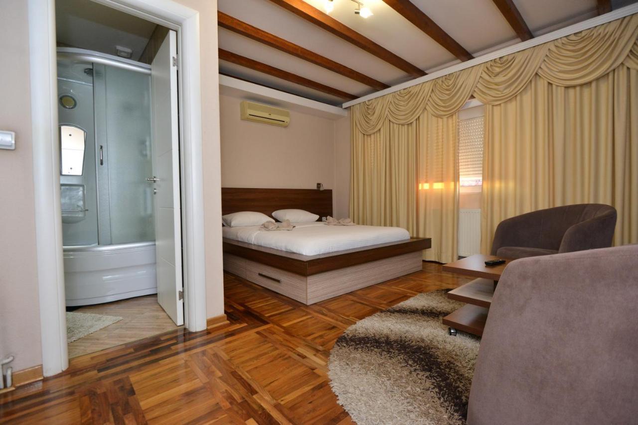 Garni Hotel Kaca Крагуевац Экстерьер фото