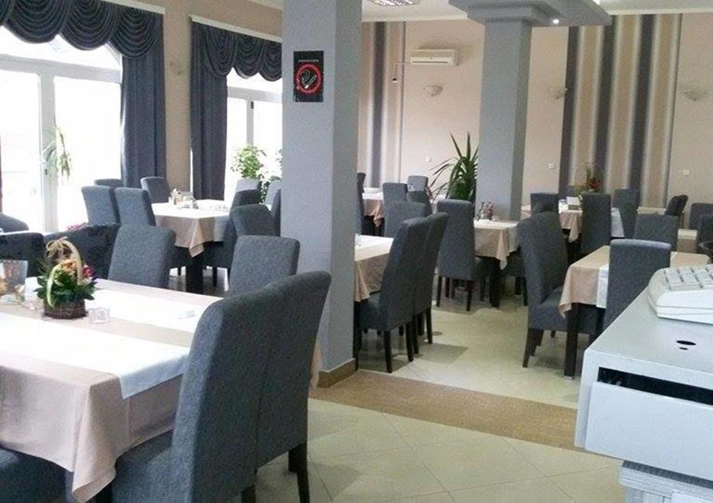 Garni Hotel Kaca Крагуевац Экстерьер фото